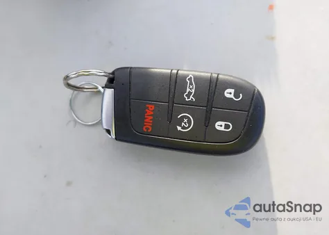 2023 Chrysler 300 300C из США, поврежденный, VIN 2C3CCAPJ7PH542358